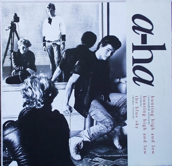 A-ha - Hunting High And Low (Extended) / (Remix) / The Blue Sky (Demo) - 12